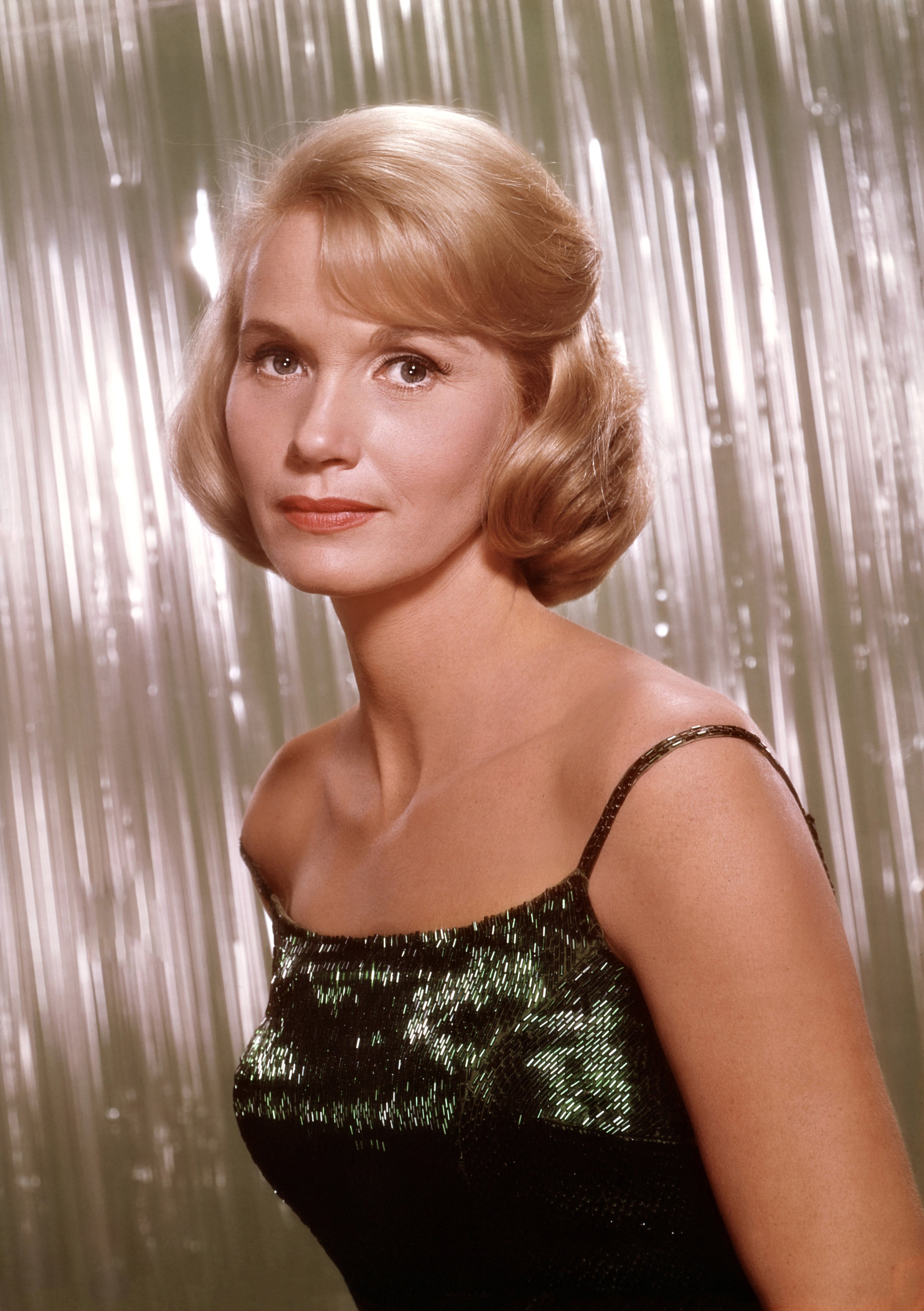Eva Marie SaintAnnex